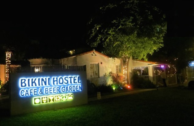 Bikini Hostel Cafe Beer Garden 