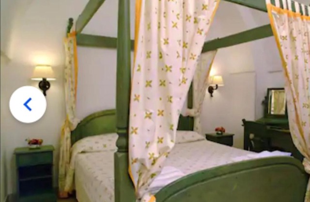 Room in BB - Stunning room in ancient Masseria near the sea in a quiet olive trees
