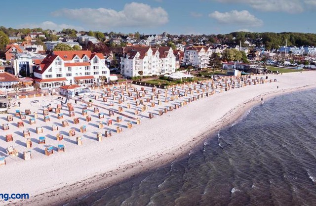 Strandhotel 19 in Laboe
