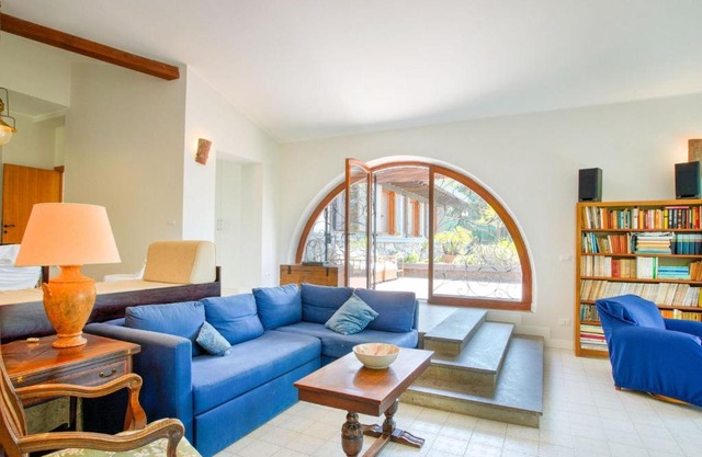 Swanky Villa in Ansedonia near Feniglia Beach