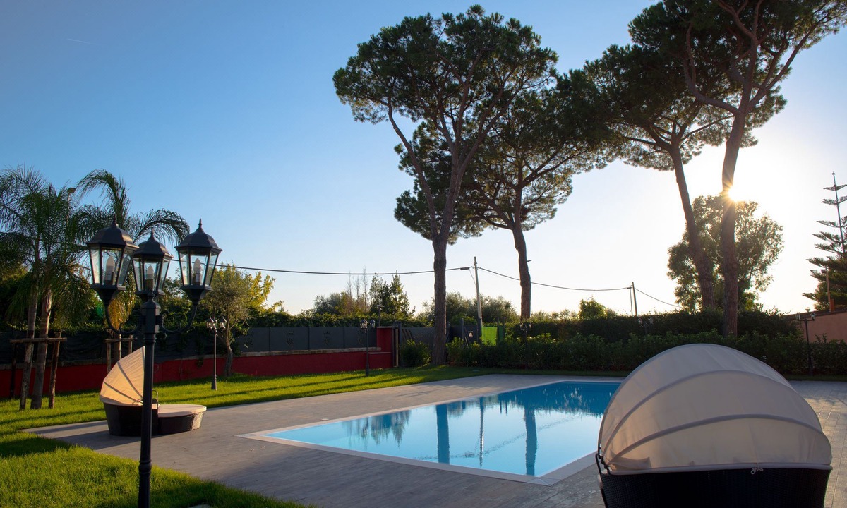 Zona XXV Vallerano Hotel | Relais Villa Italia
