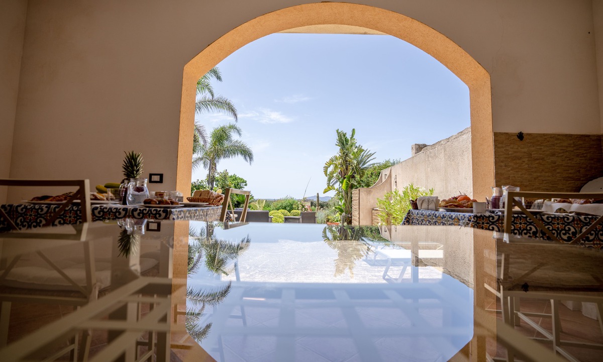 Nubia Bed & Breakfast | Vista Egadi B&B