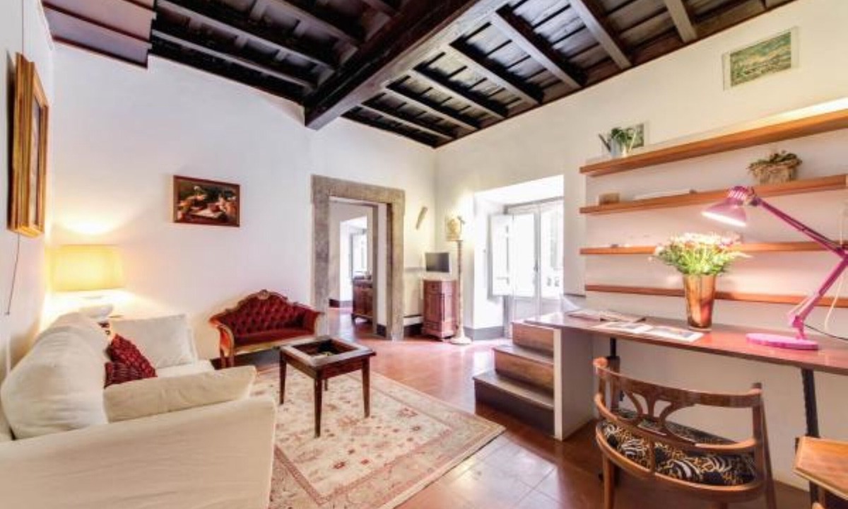 Rione VII Regola Apartment | Campo Dei Fiori Stunning And Quiet