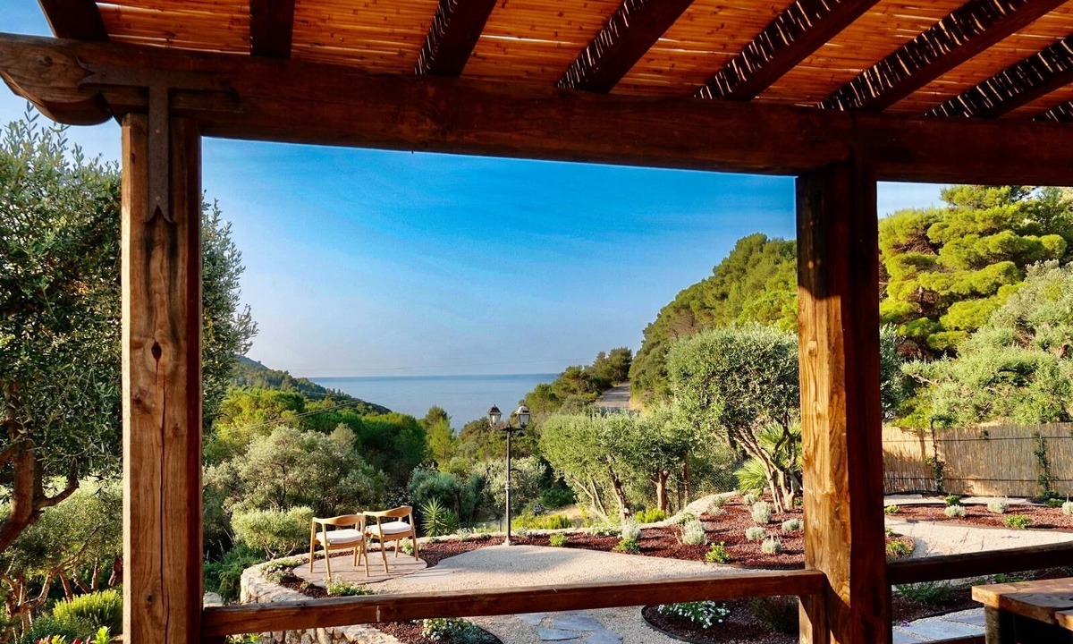 Monte Argentario House | DomoSalina sea view Villa in Tuscany. Five minutes walking distance to the sea.