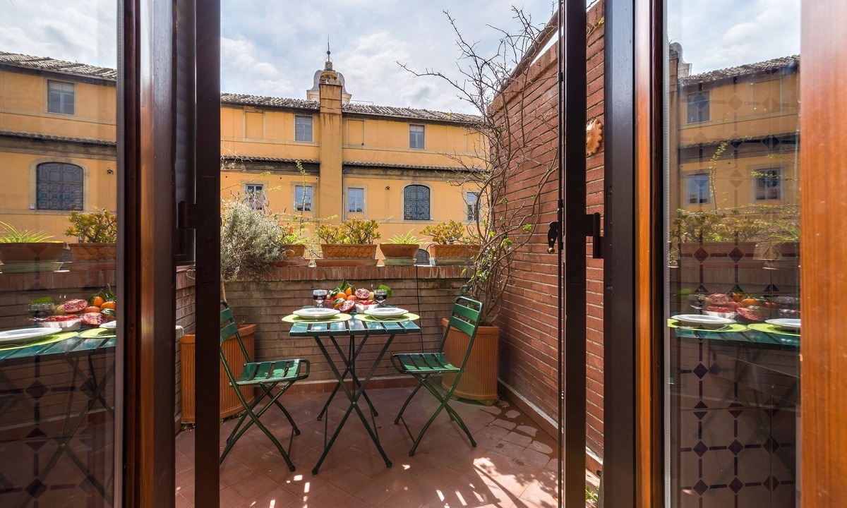 Rione VI Parione Apartment | Cappellari 35 | Luxury Apartment in Campo de' Fiori
