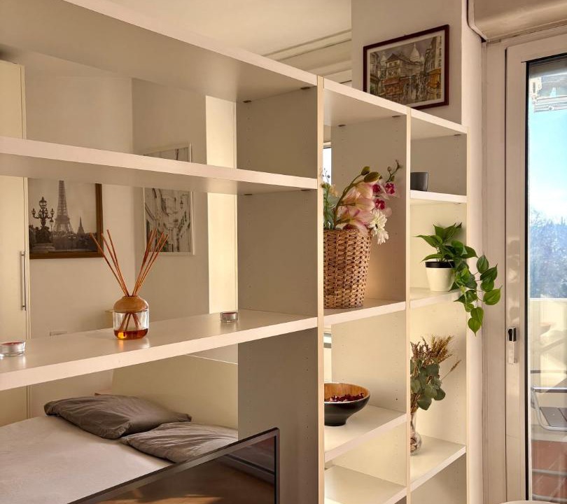 Bolognina Apartment | SkySuite San Luca with Terrace and View