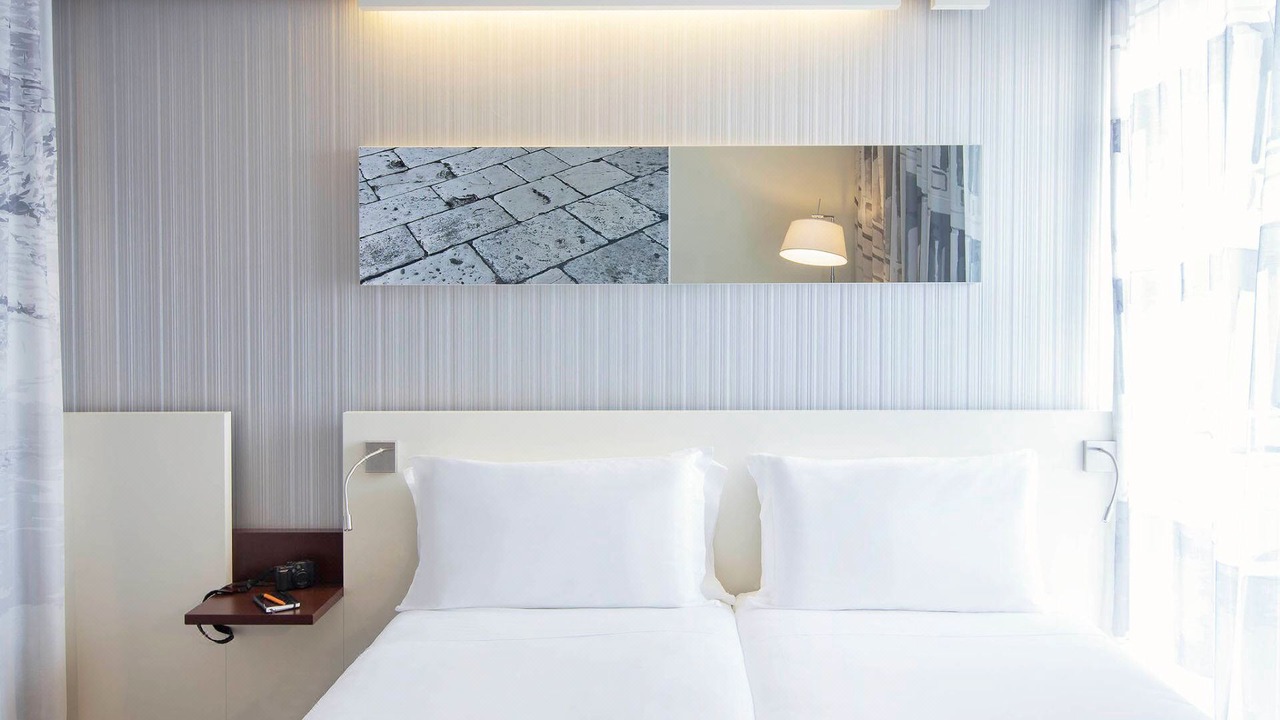 Photo of Bedroom in EUR