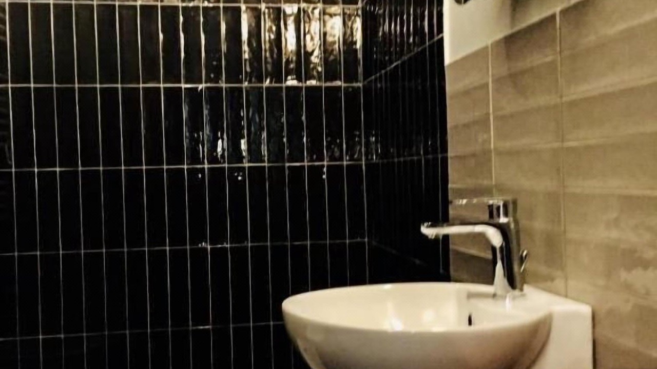 Photo of Bathroom in Universita