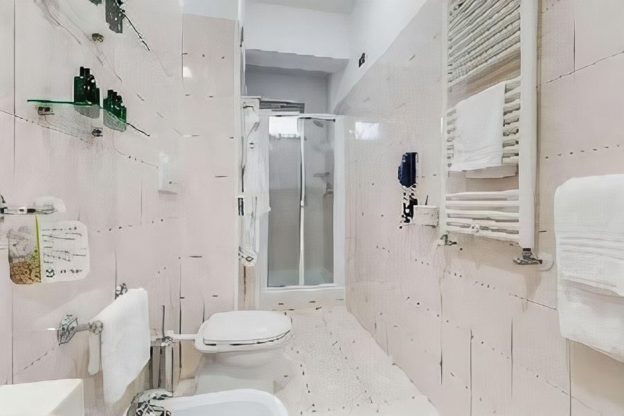 Photo of Bathroom in Cassino
