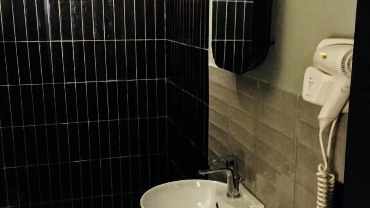 Photo of Bathroom in Universita