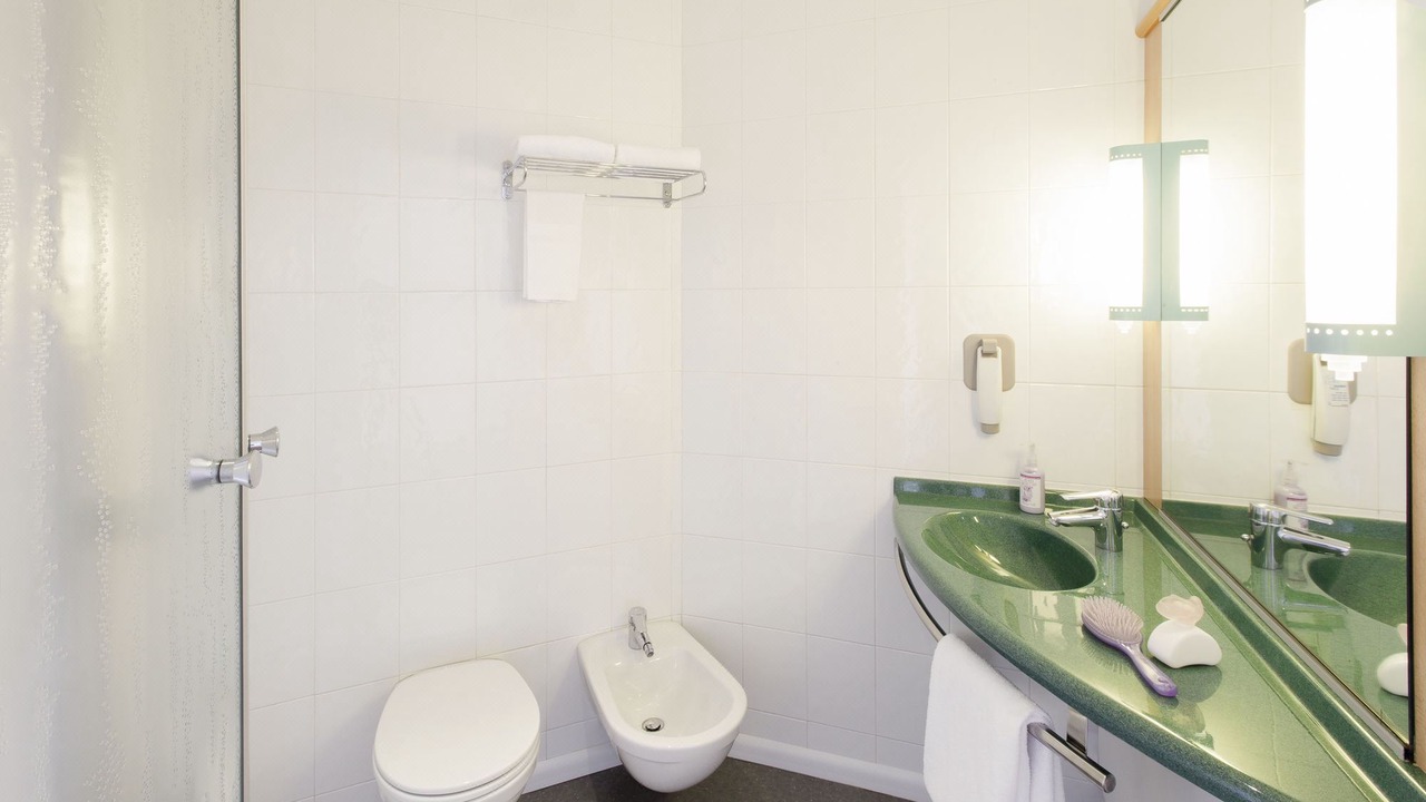 Photo of Bathroom in Zona XL Magliana Vecchia