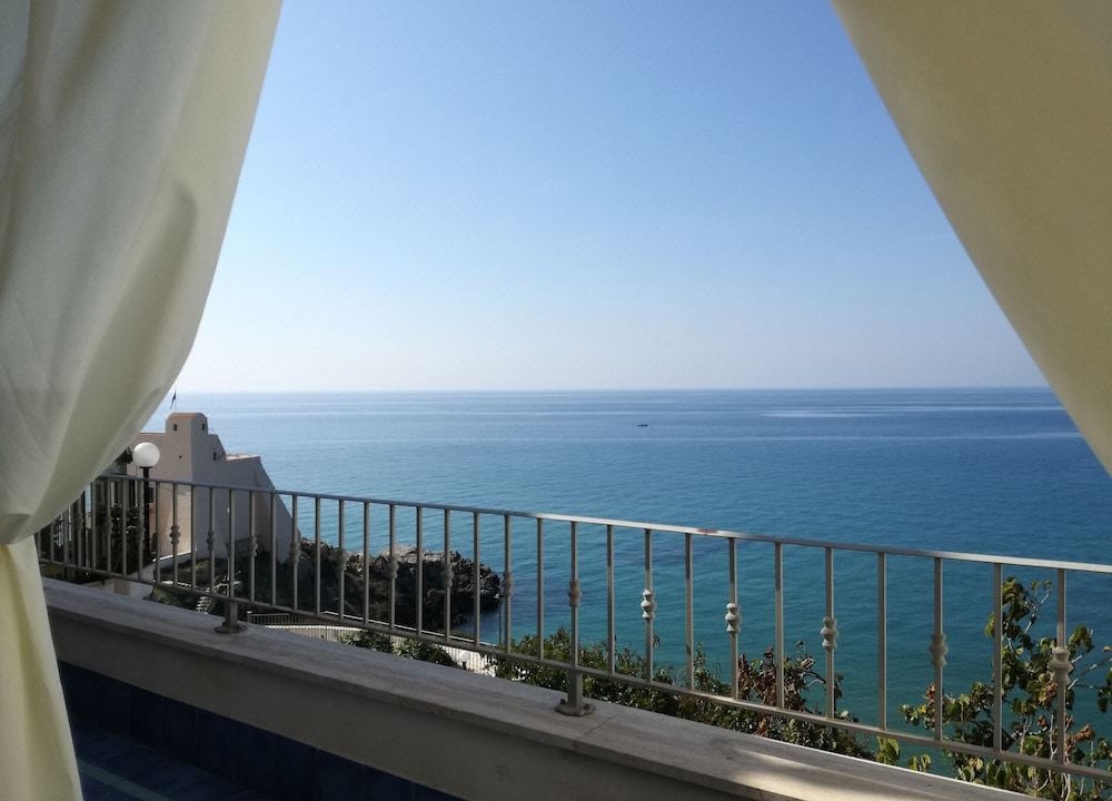 Photo of Others in Sperlonga