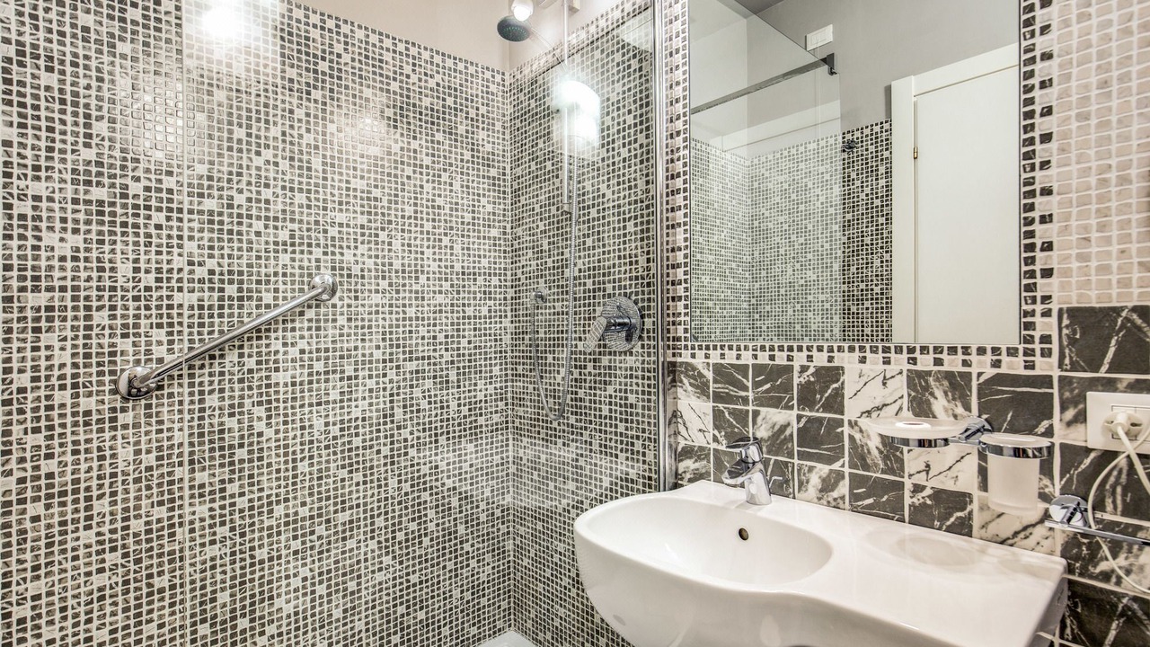 Photo of Bathroom in Marsala