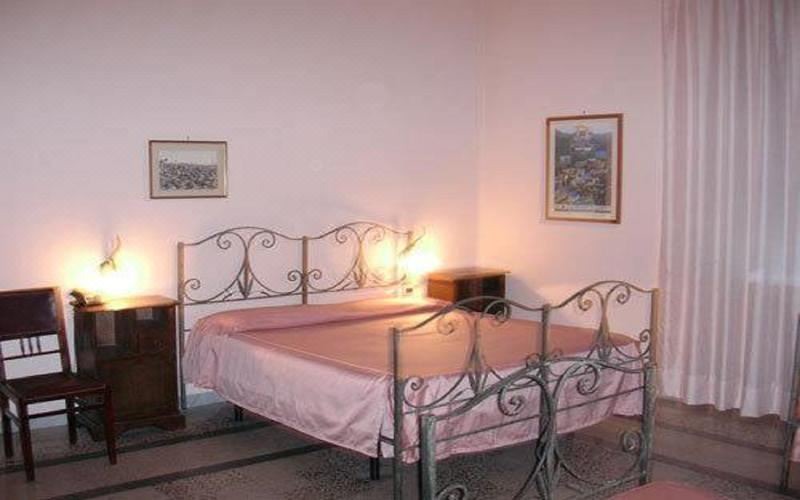 Photo of Bedroom in Latina