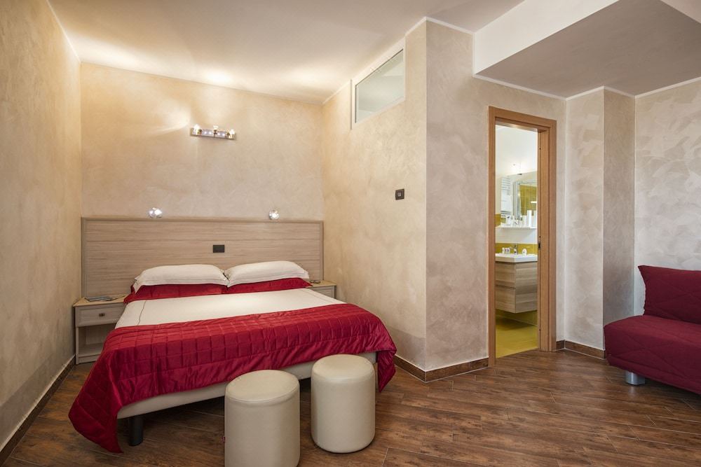 Photo of Bedroom in Pomezia