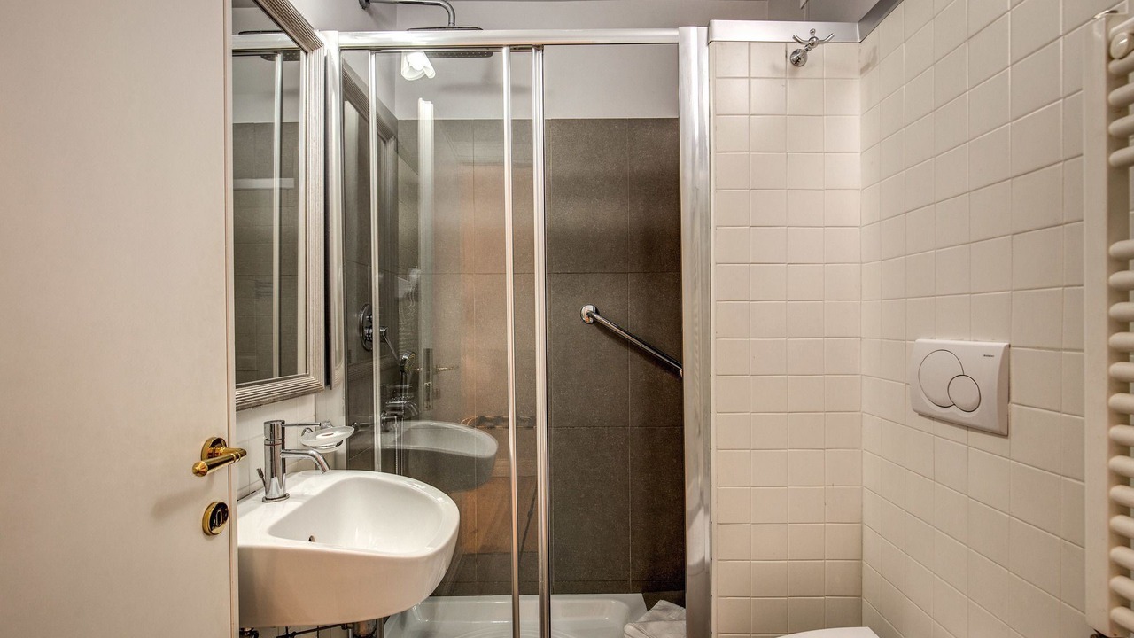 Photo of Bathroom in Marsala