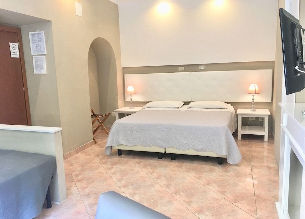 Photo of Bedroom in Quartiere XX Ardeatino