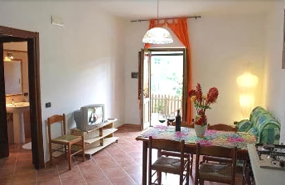 Photo of Livingroom in San Mauro Cilento