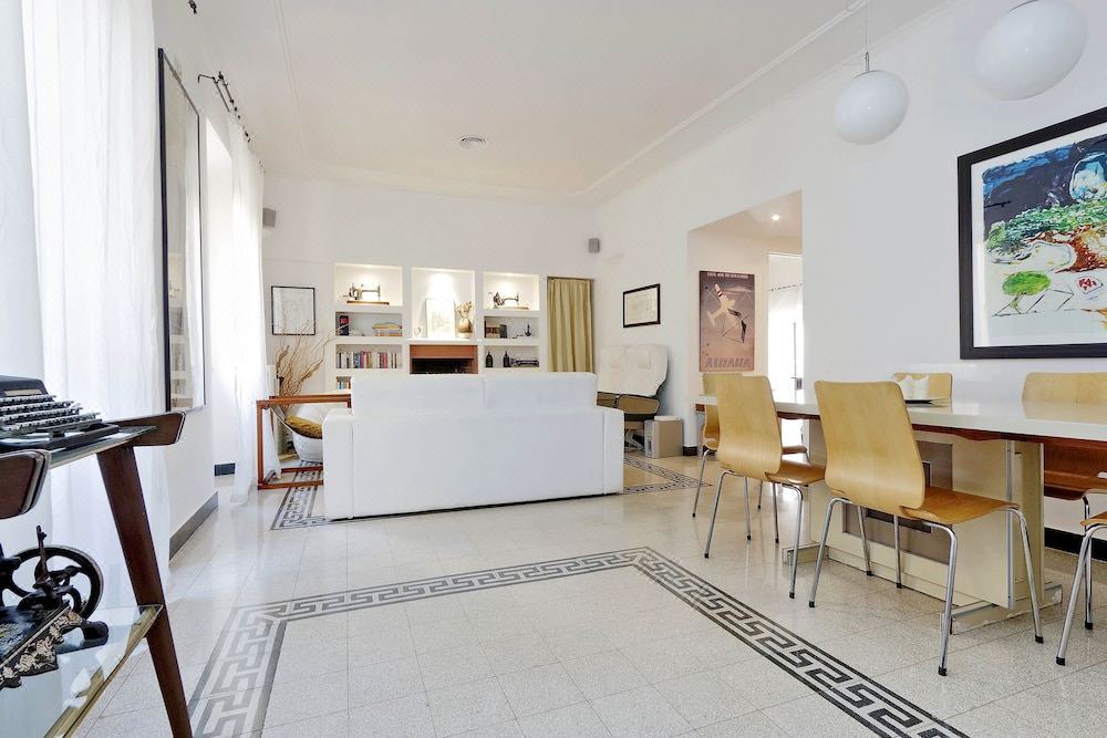 Photo of Livingroom in Monti