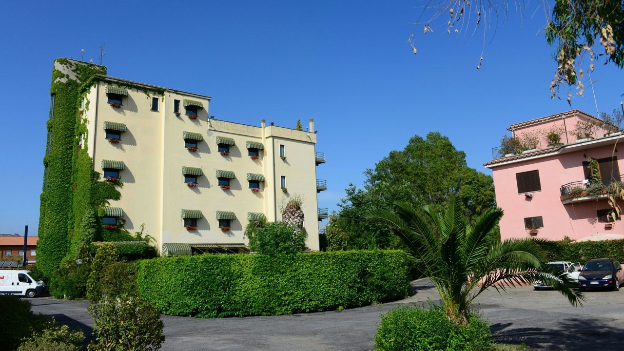 Photo of Buildings in Torrimpietra