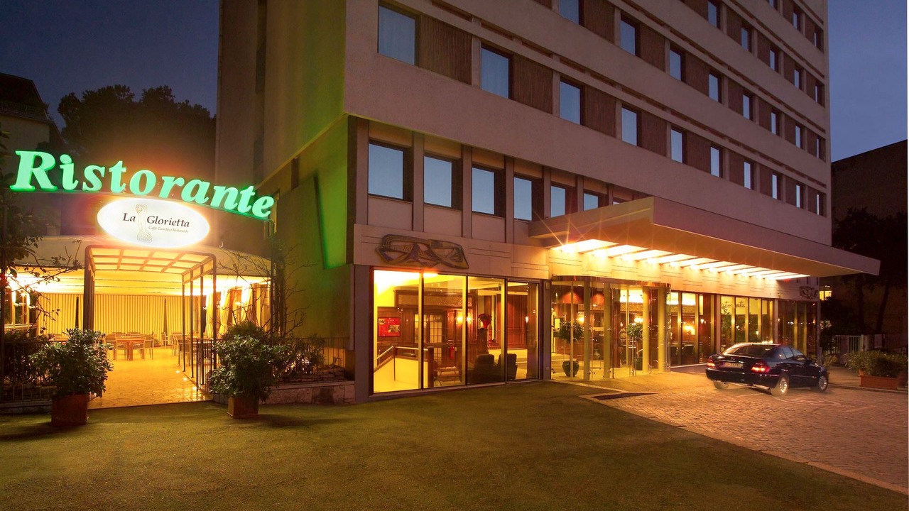 Photo of Buildings in EUR