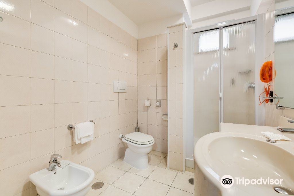 Photo of Bathroom in Cassino