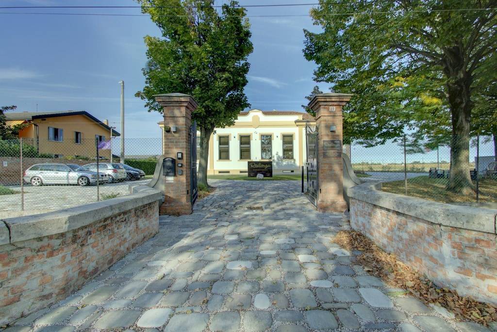 Photo of Buildings in Mira
