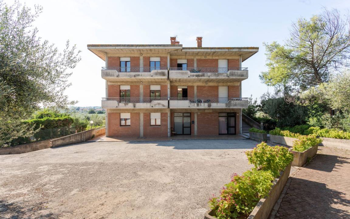 Photo of Buildings in Tuoro sul Trasimeno
