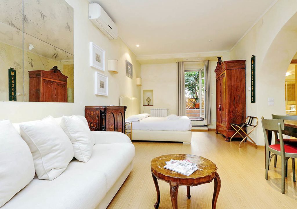 Photo of Livingroom in Rione VII Regola