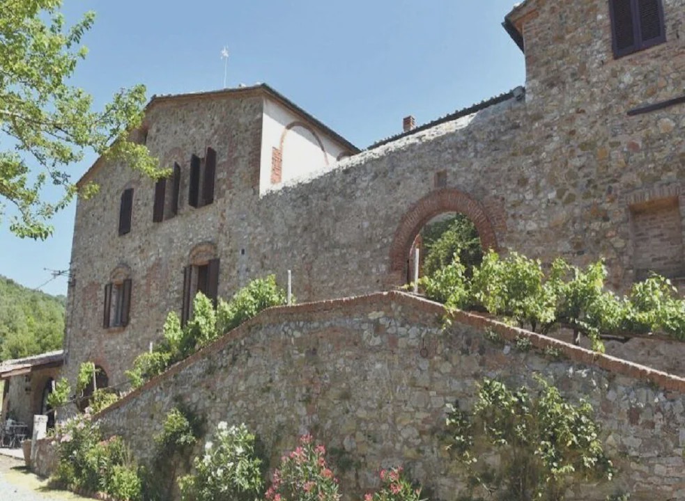 Photo of Buildings in Santo
