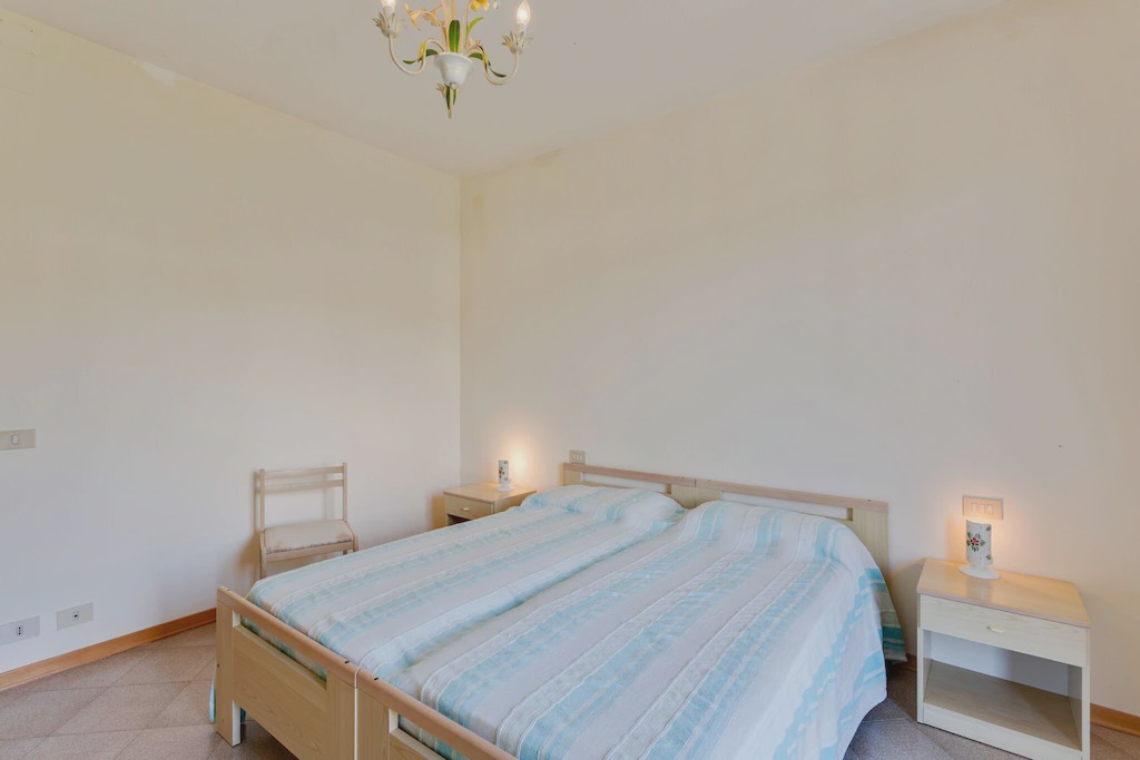Photo of Bedroom in Tuoro sul Trasimeno