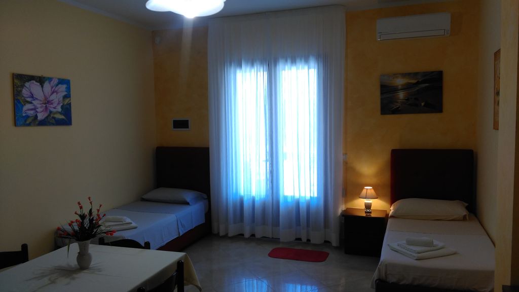 Photo of Livingroom in Diso