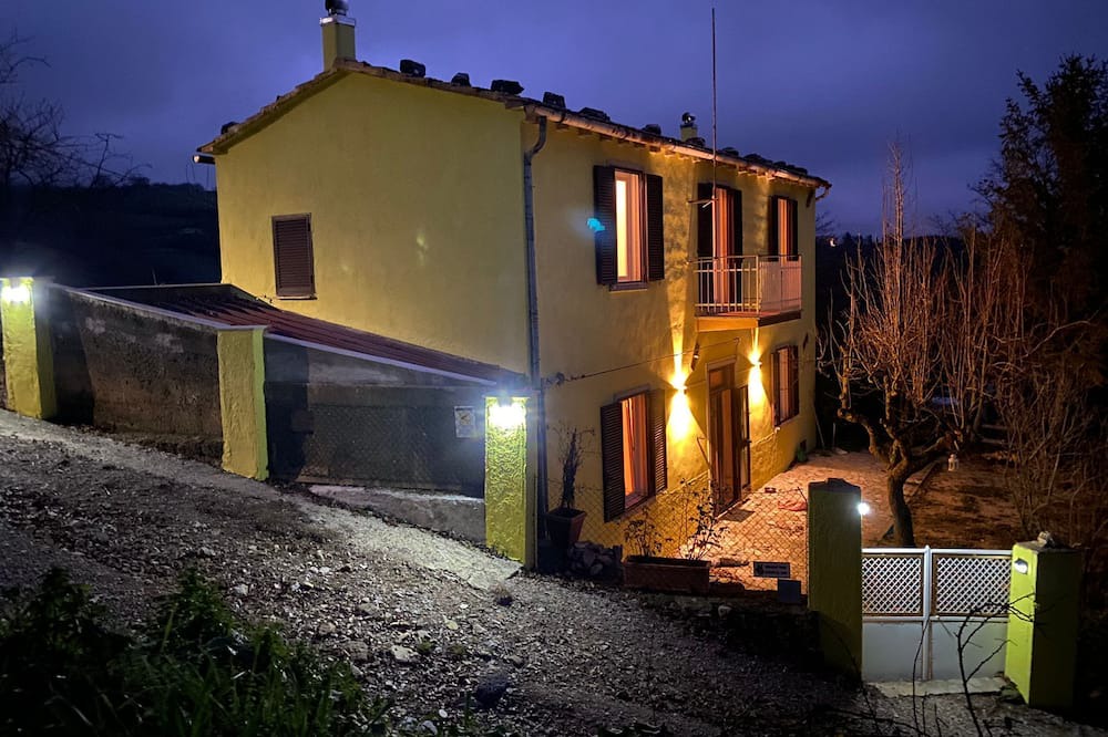 Photo of Outdoor in Semproniano