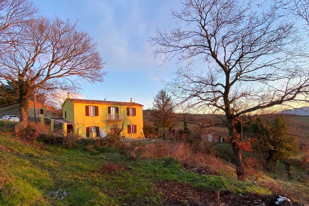 Photo of Outdoor in Semproniano