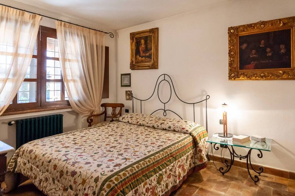 Photo of Bedroom in Capalbio