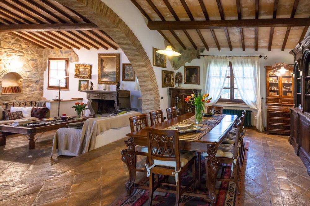 Photo of Kitchen in Capalbio
