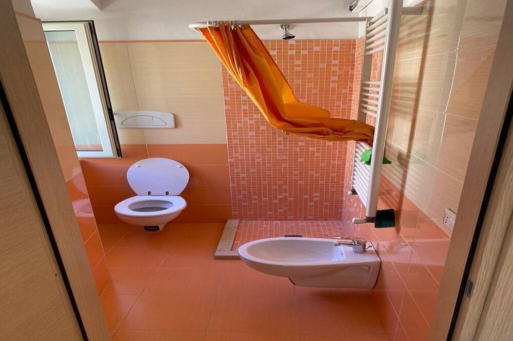 Photo of Bathroom in Bitonto