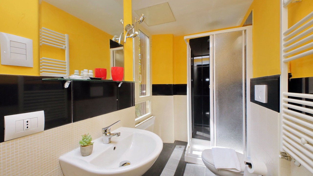 Photo of Bathroom in Salario
