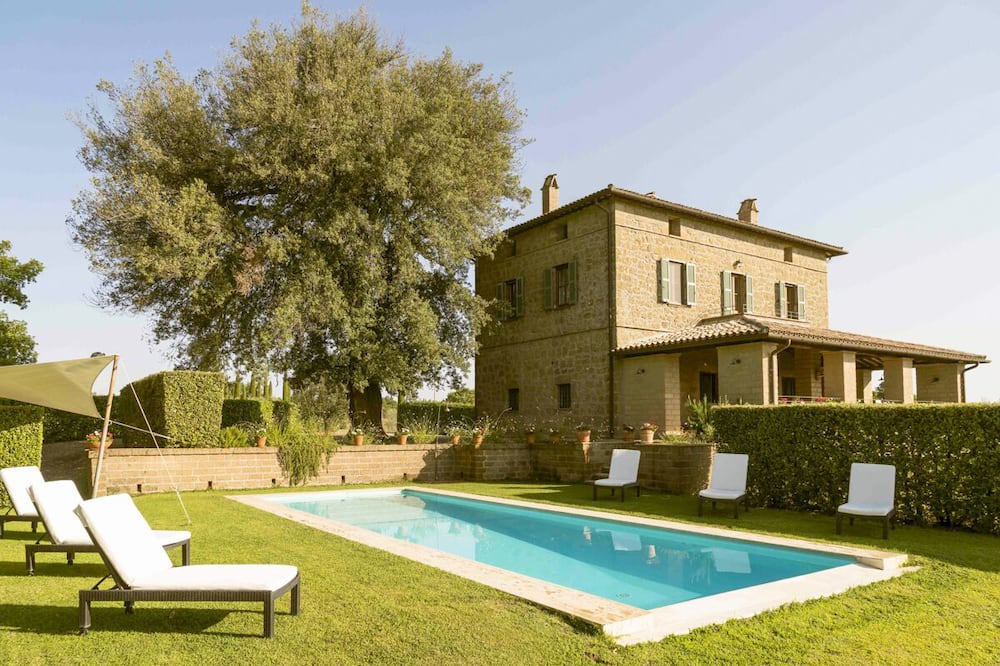 Photo of Outdoor in Grotte di Castro
