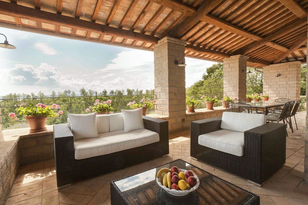 Photo of Patio Balcony in Grotte di Castro