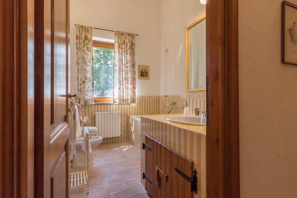 Photo of Bathroom in Montecchio