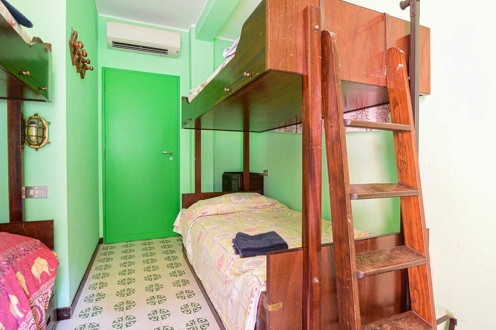 Photo of Bedroom in Capo D'arco