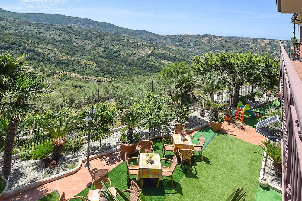 Photo of Outdoor in Laureana Cilento