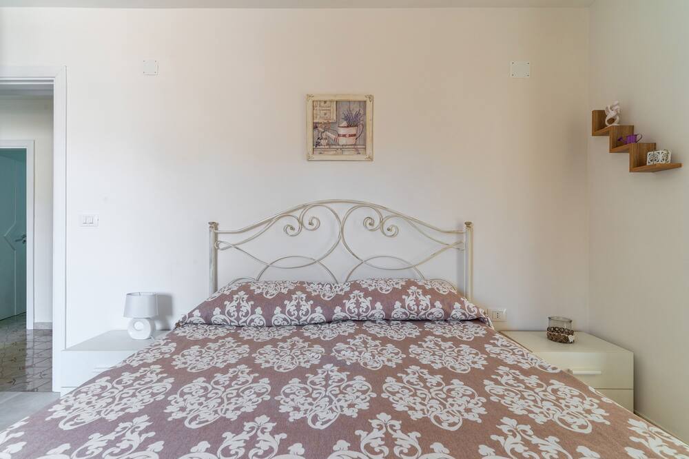 Photo of Bedroom in Torre Ovo