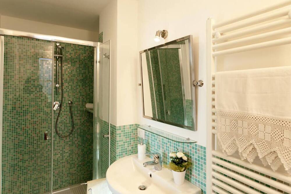 Photo of Bathroom in Manciano