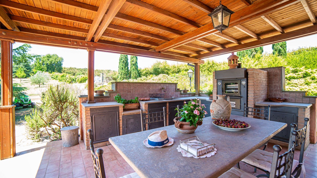 Photo of Outdoor in Sutri