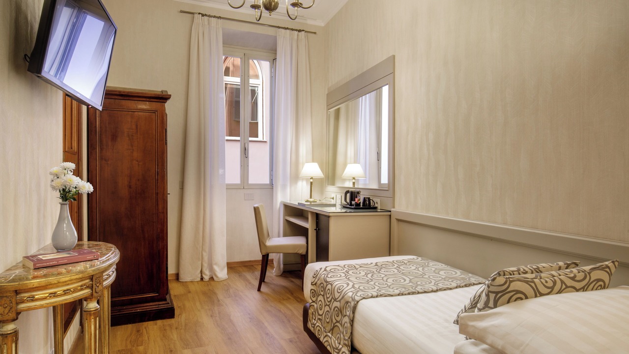 Photo of Bedroom in Navona