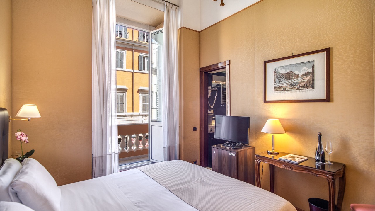 Photo of Bedroom in Navona