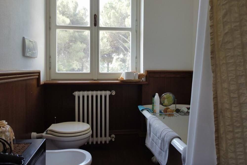 Photo of Bathroom in Orbetello