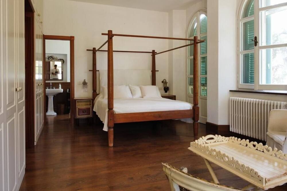 Photo of Bedroom in Orbetello